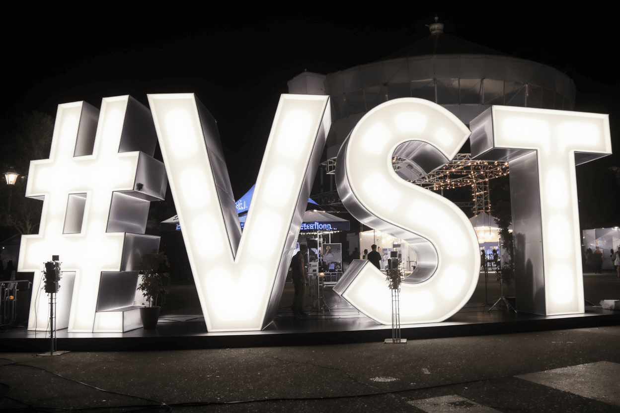Lettres géantes lumineuses pour animation événementielle